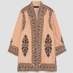 ZARA Embroidered Velvet Kimono in Vanilla with Embroidery in Blue Size M